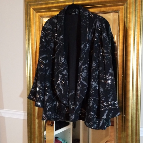 Dress Barn Jackets & Blazers - Think Christmas & NYE, open front, cascade